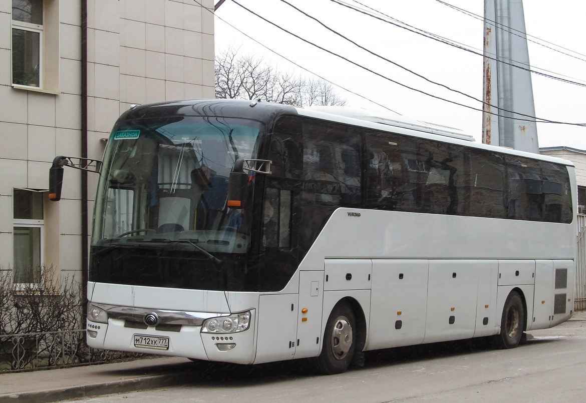 Москва, Yutong ZK6122H9 № М 712 ХК 777