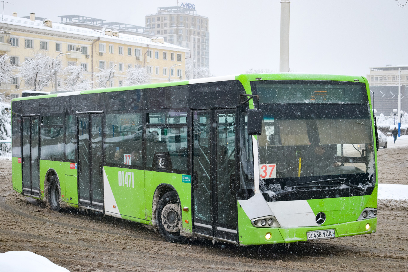 Узбекистан, Mercedes-Benz Conecto II № 01471
