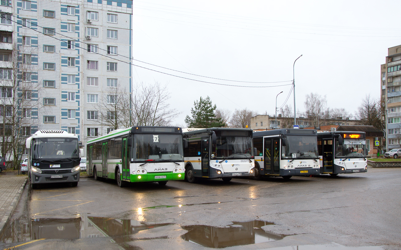Московская область, ПАЗ-320445-04 "Vector Next" № 095066; Московская область, ЛиАЗ-5292.22 (2-2-2) № 095082