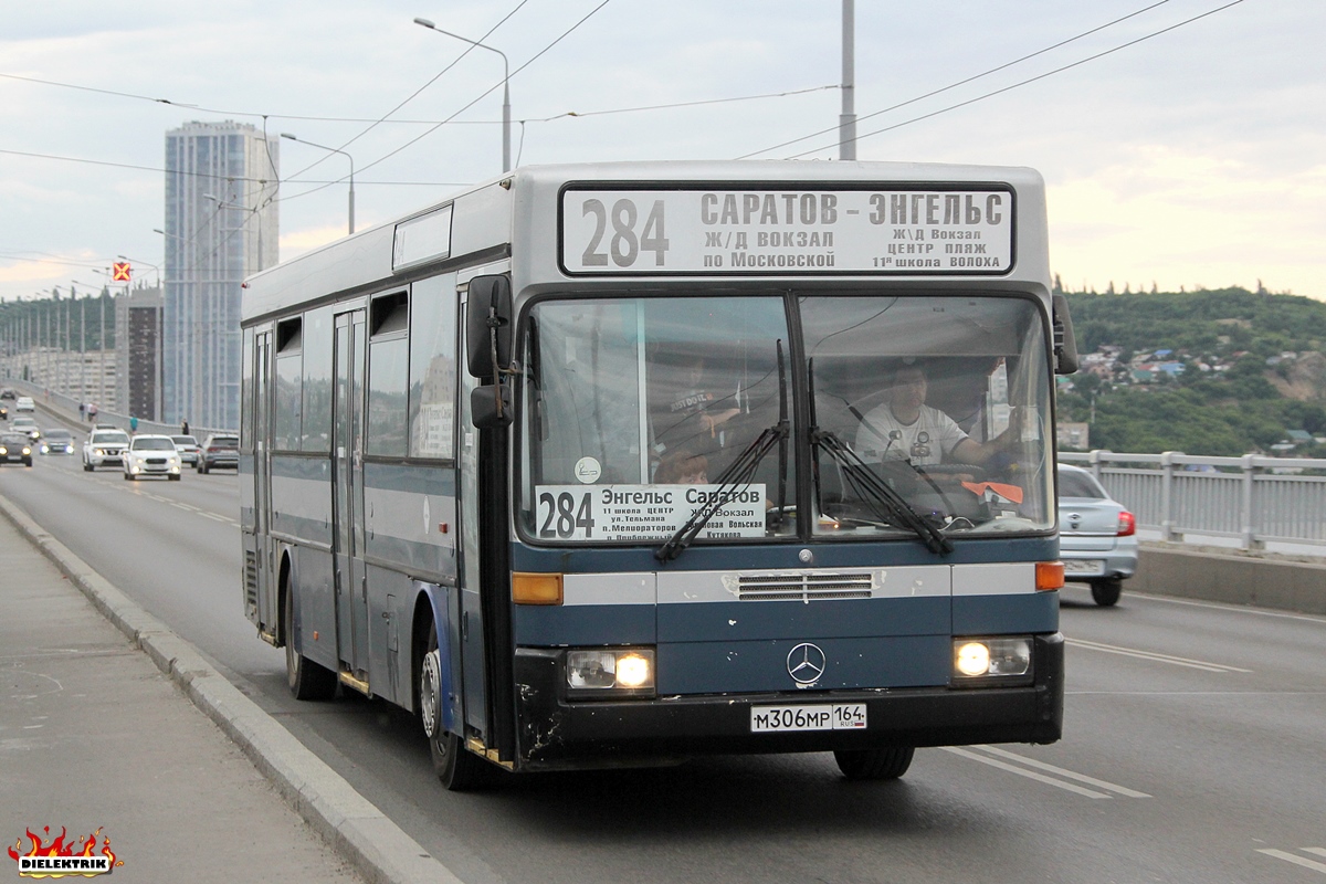 Саратовская область, Mercedes-Benz O405 № М 306 МР 164