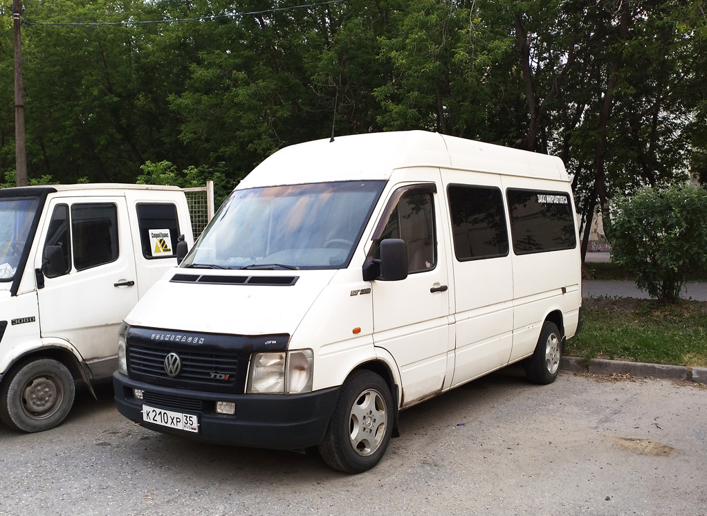 Вологодская область, Volkswagen LT28 № К 210 ХР 35