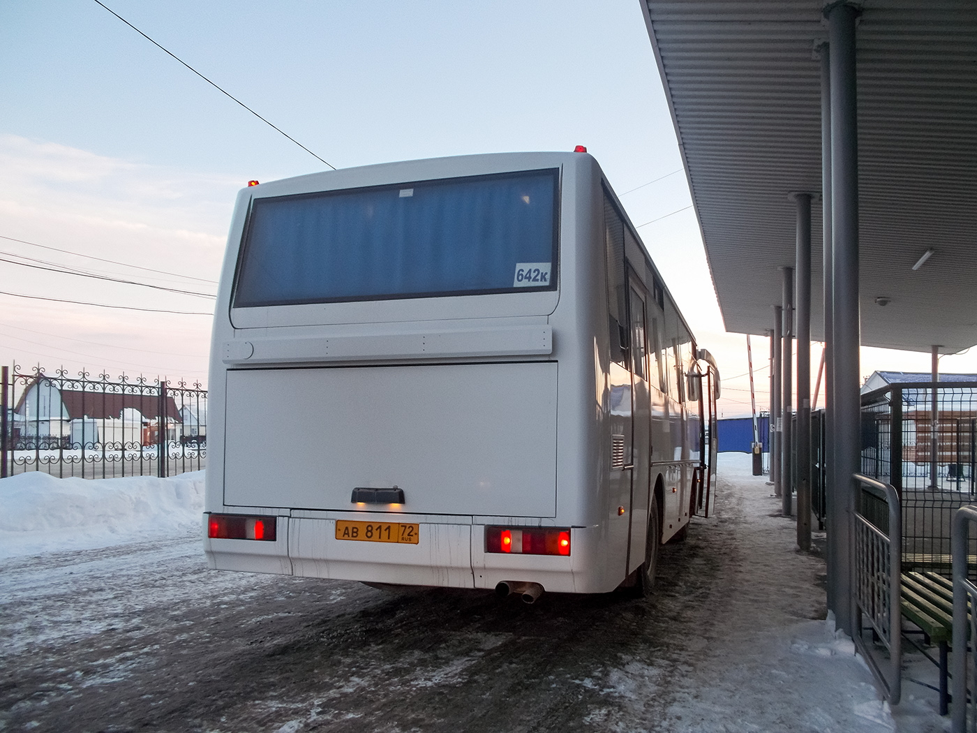 Тюменская область, КАвЗ-4235-12 № АВ 811 72