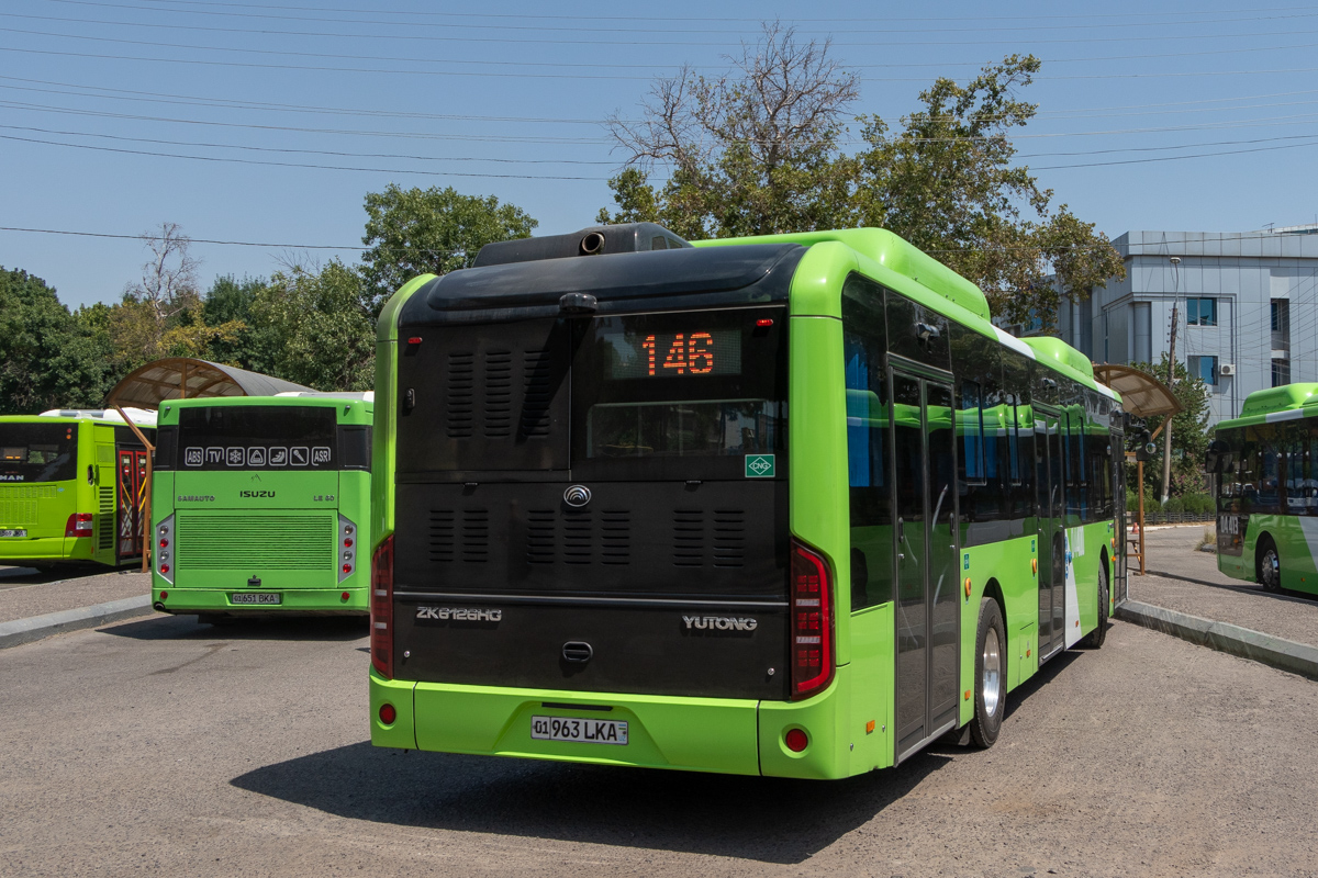 Узбекистан, Yutong ZK6126HG № 04400