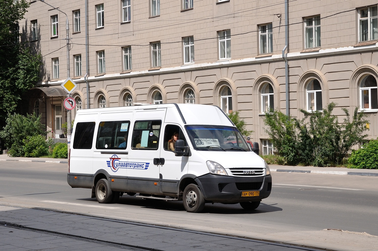 Тульская область, Авто Вектор 4520 (IVECO Daily) № АР 090 71