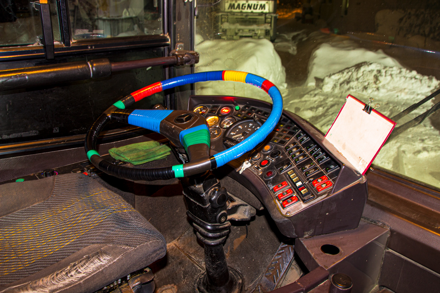 Obwód swierdłowski, Mercedes-Benz O405N2 Nr О 144 АВ 196