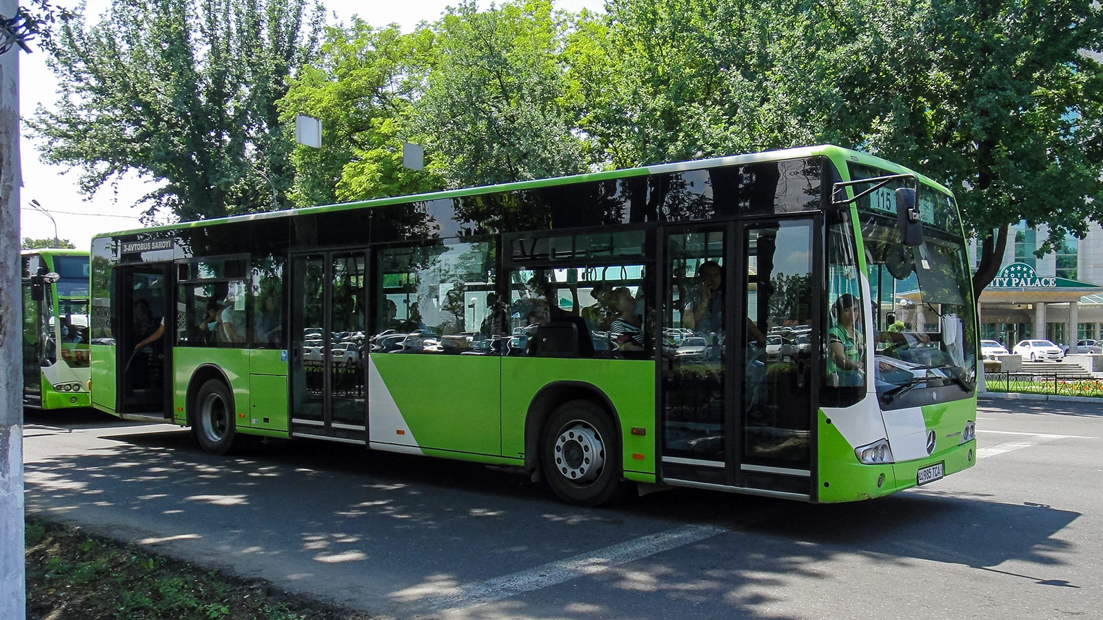 Узбекистан, Mercedes-Benz Conecto II № 03091