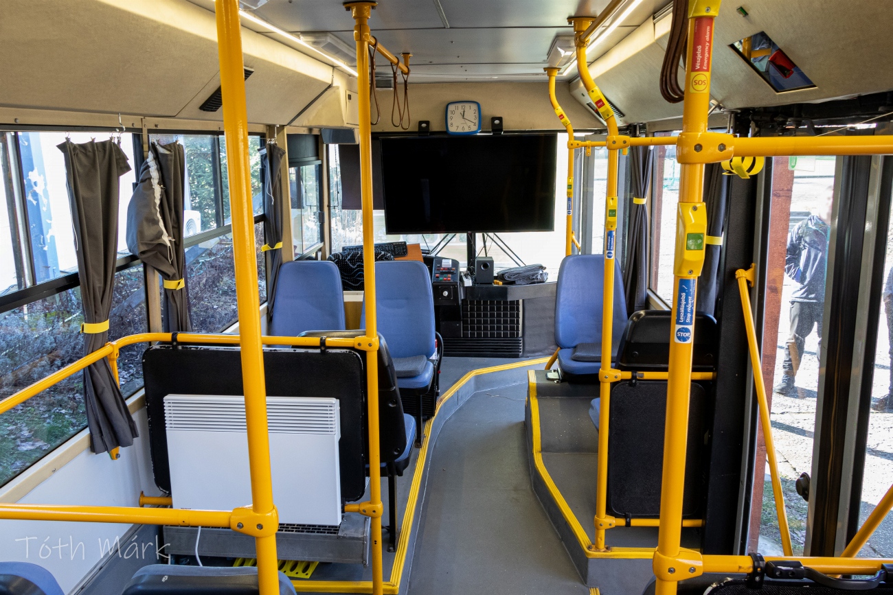 Венгрия, Ikarus 405.06 № 02-02