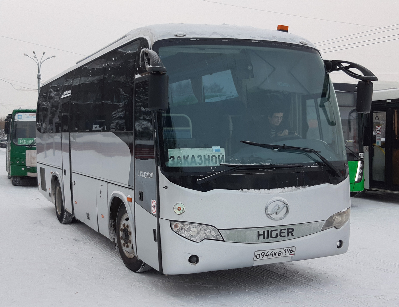 Свердловская область, Higer KLQ6896Q № О 944 КВ 196 Свердловская область, Higer KLQ6896Q № О 944 КВ 196