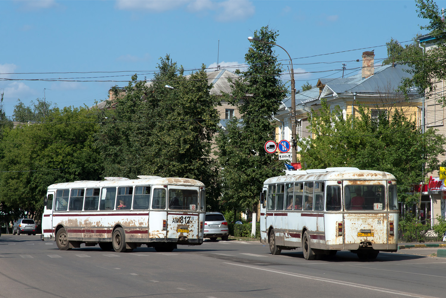 Нижегородская область, ЛиАЗ-677М (БАРЗ) № АМ 812 52; Нижегородская область, ЛиАЗ-677М (БАРЗ) № АУ 195 52