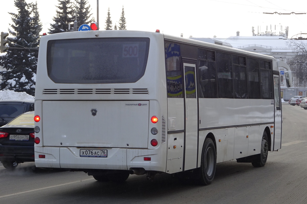 Ярославская область, КАвЗ-4238-61 № 1010
