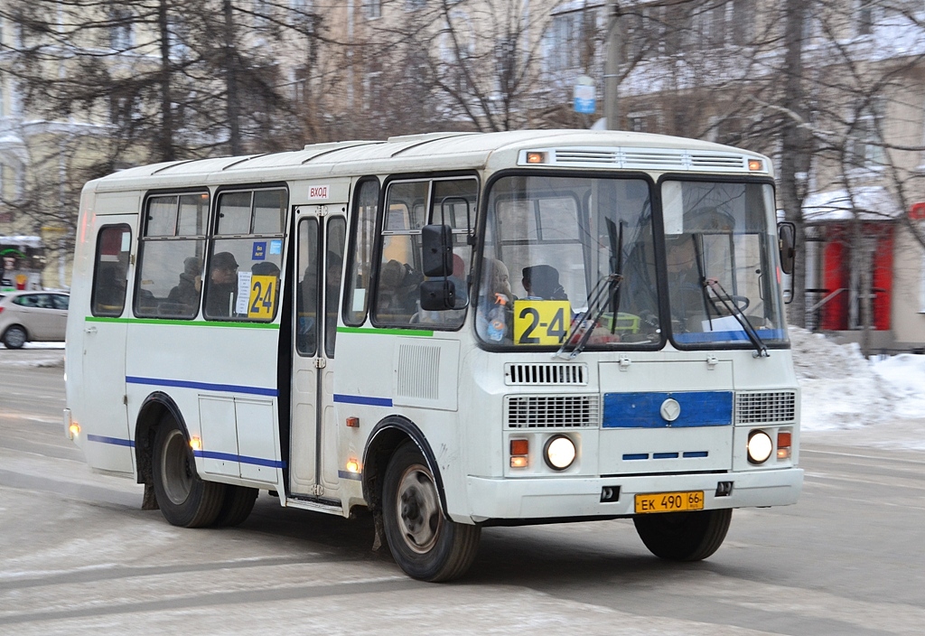 Sverdlovsk region, PAZ-32053 č. ЕК 490 66