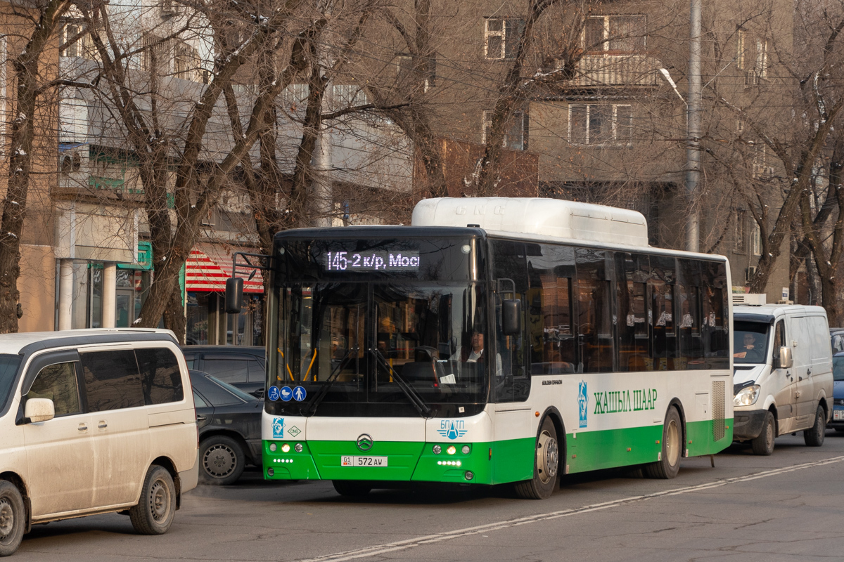 Кыргызстан, Golden Dragon XML6105CN № 01 572 AW