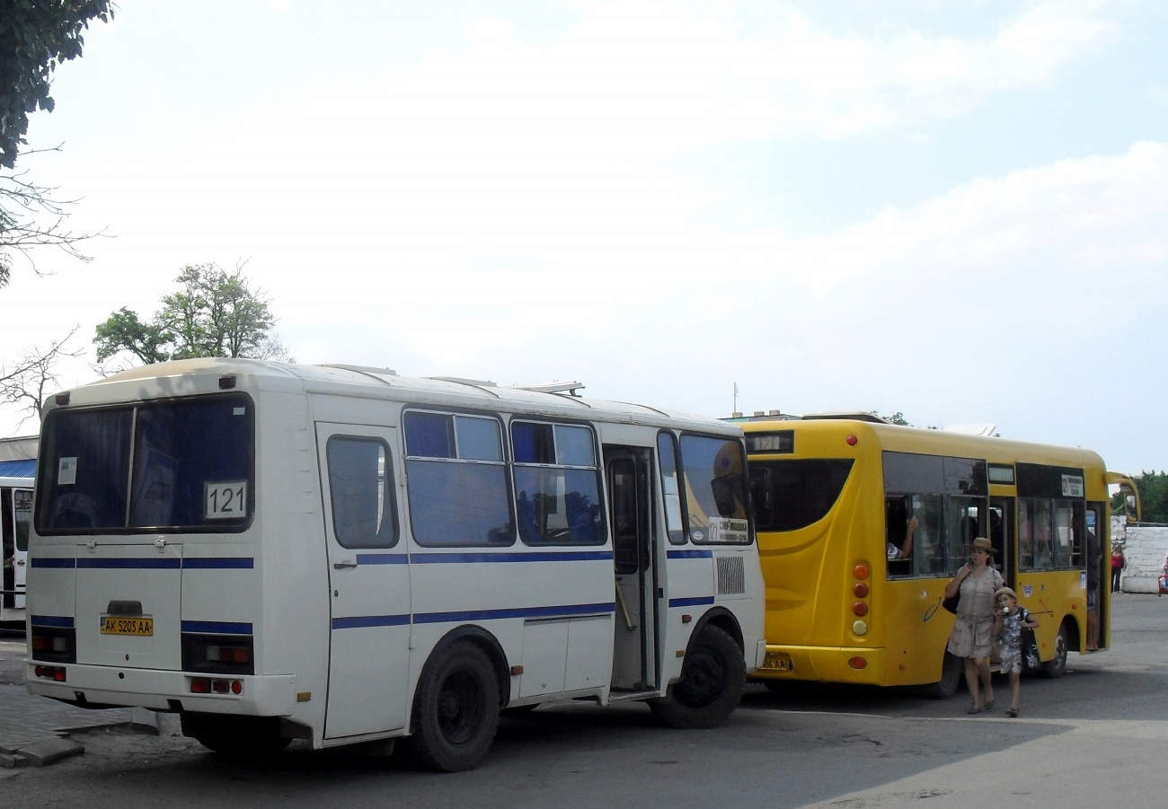 Республика Крым, ПАЗ-32053-07 № AK 5205 AA