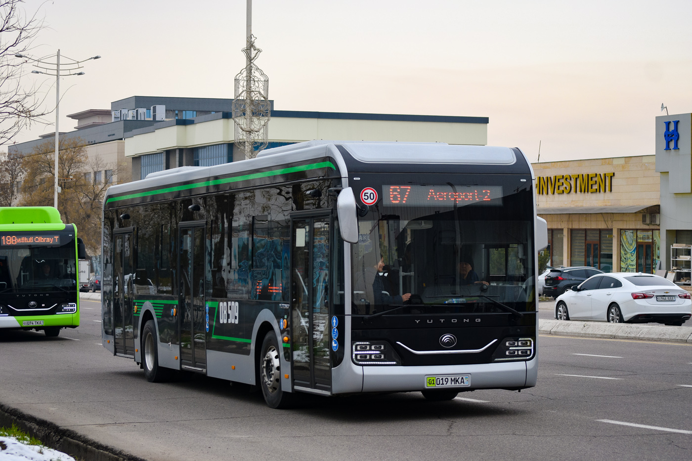 Узбекистан, Yutong ZK6126BEVG № 08509