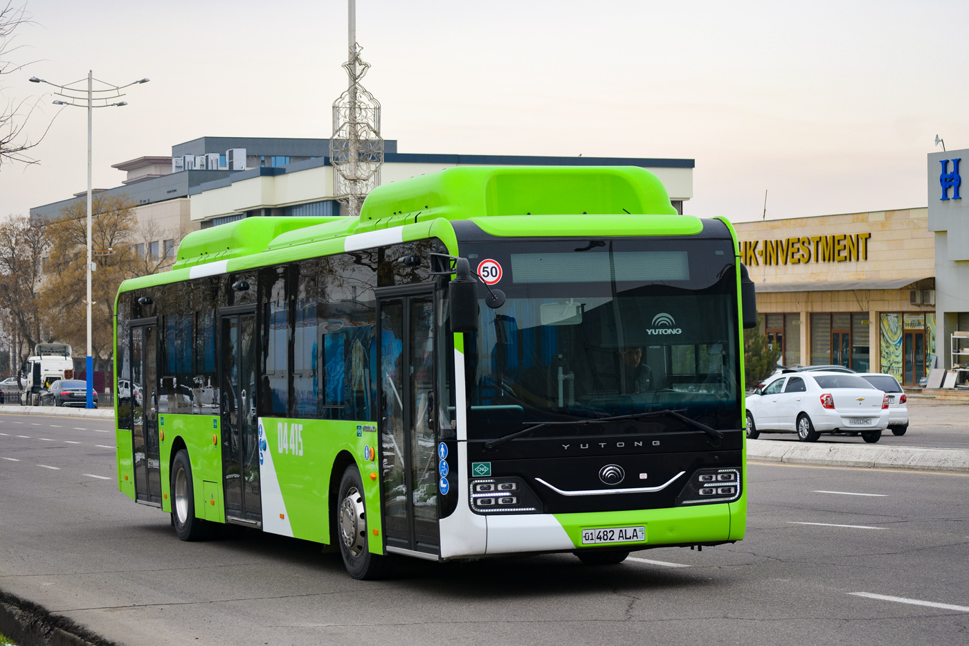 Узбекистан, Yutong ZK6126HG № 04415