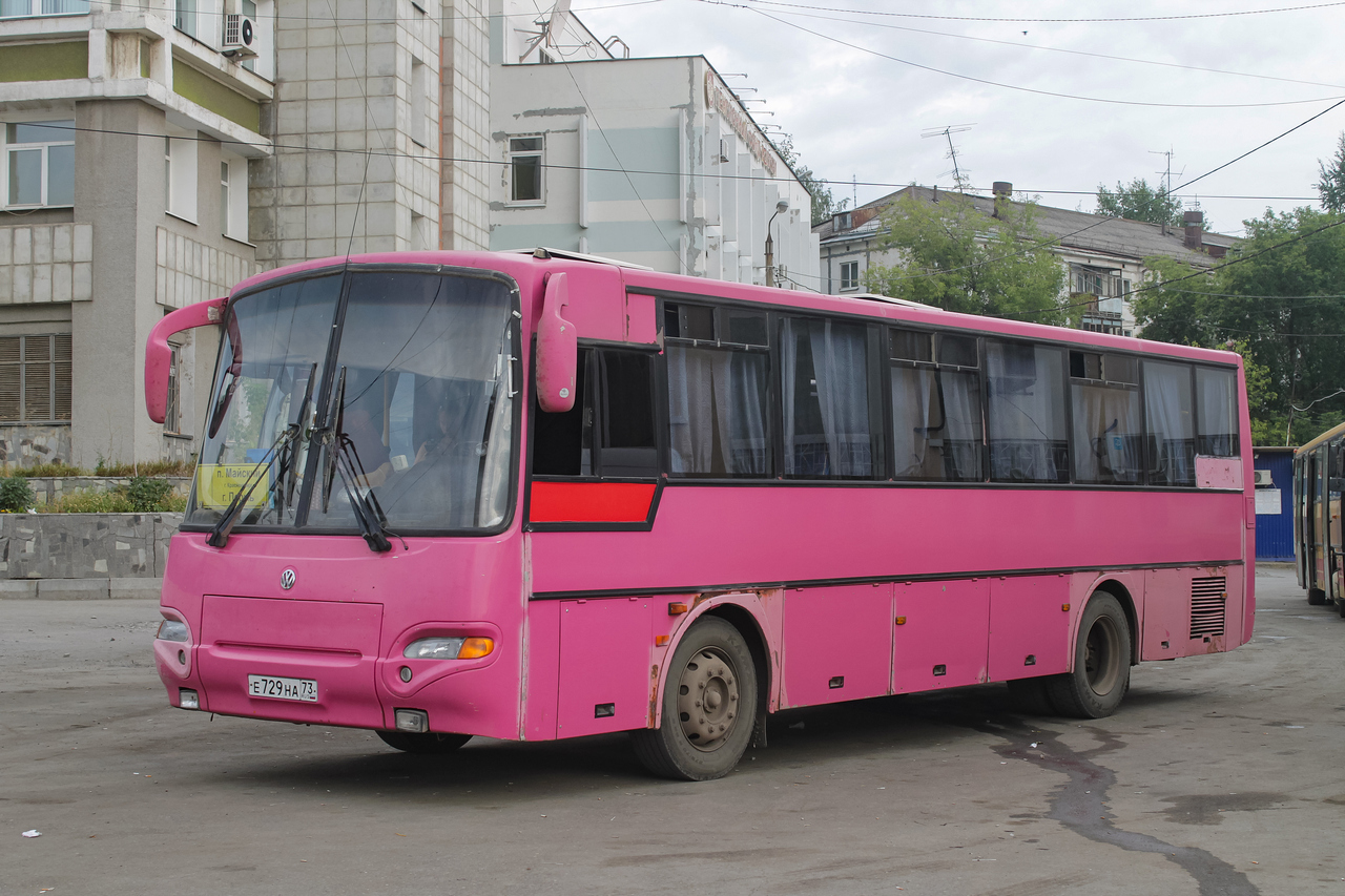 Пермский край, КАвЗ-4238-00 № Е 729 НА 73