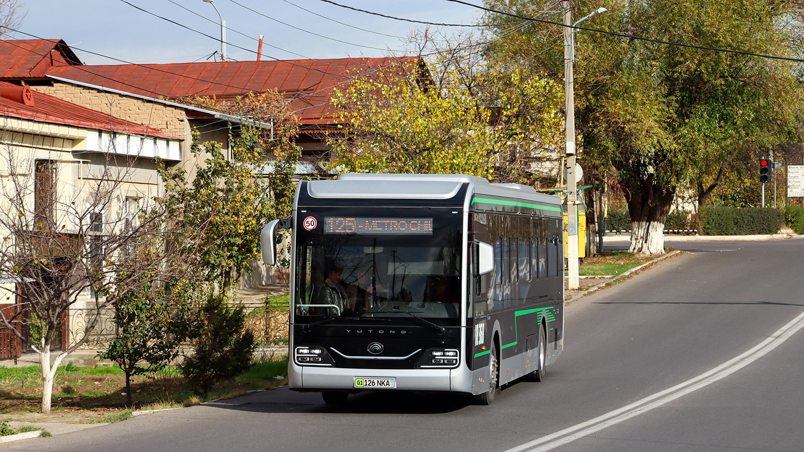 Узбекистан, Yutong ZK6126BEVG № 18368