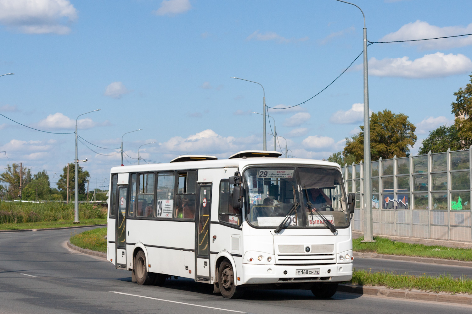 Вологодская область, ПАЗ-320412-05 № Е 168 ХН 76