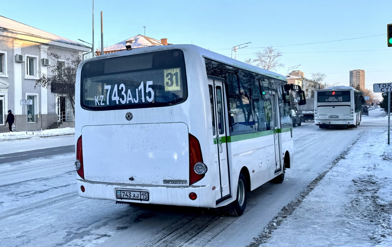 Северо-Казахстанская область, Dongfeng BWC6665GA5 (Qilu/СемАЗ) № 743 AJ 15