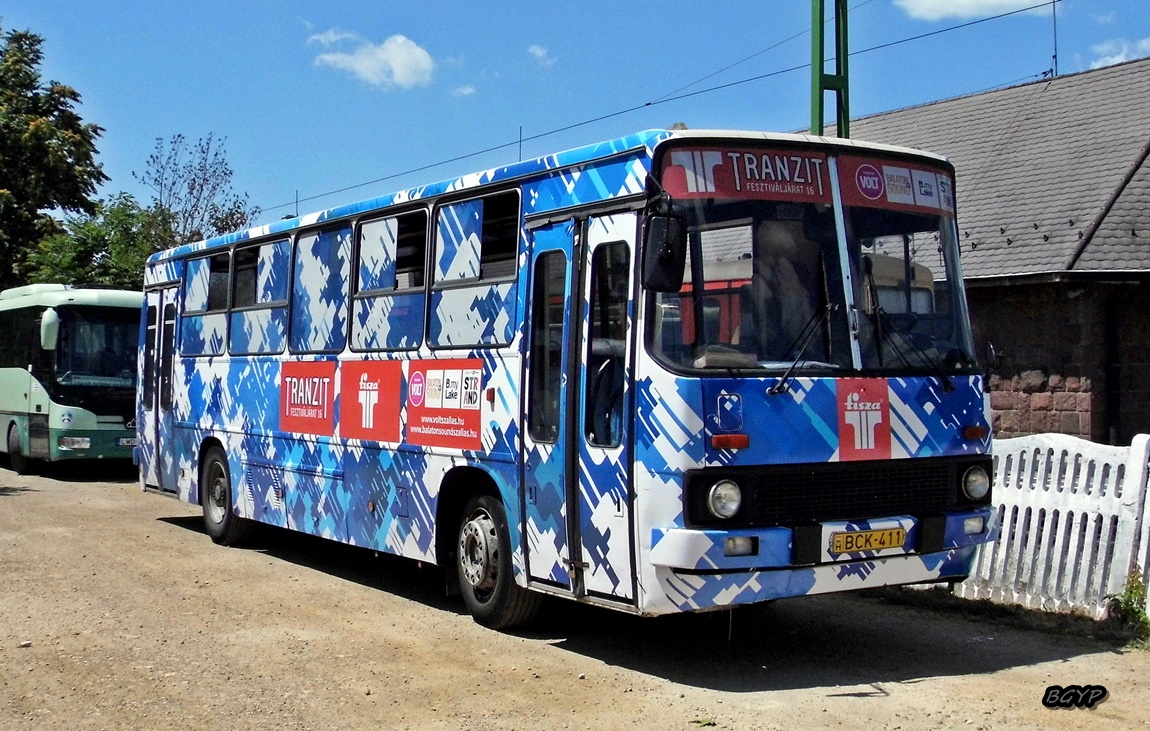 Ungarn, Ikarus 260.20M Nr. BCK-411