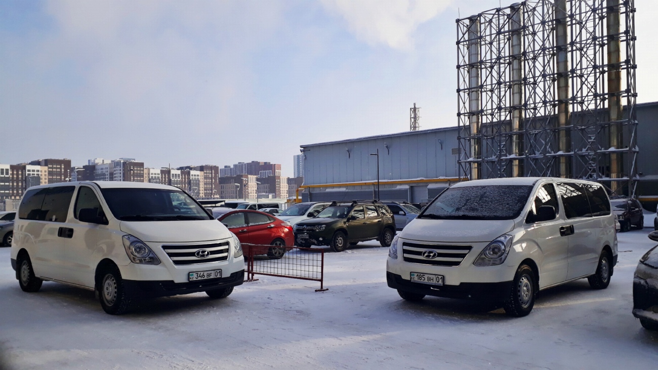 Астана, Hyundai H-1 (Hyundai Trans Auto) № 346 BF 01; Астана, Hyundai H-1 (Hyundai Trans Auto) № 185 BH 01