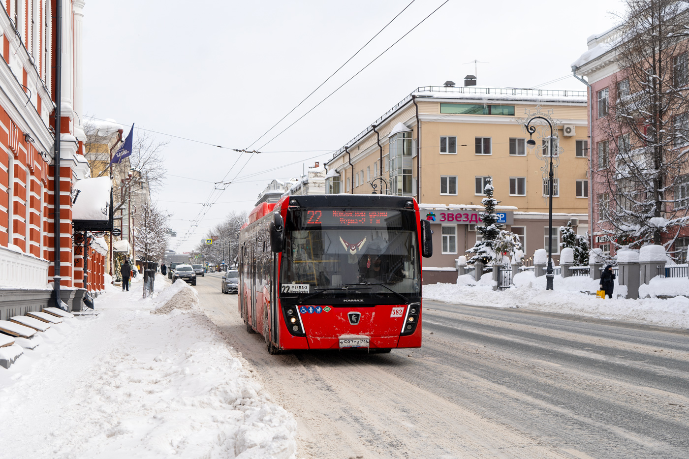 Tatárföld, NefAZ-5299-40-57 (CNG) sz.: 582