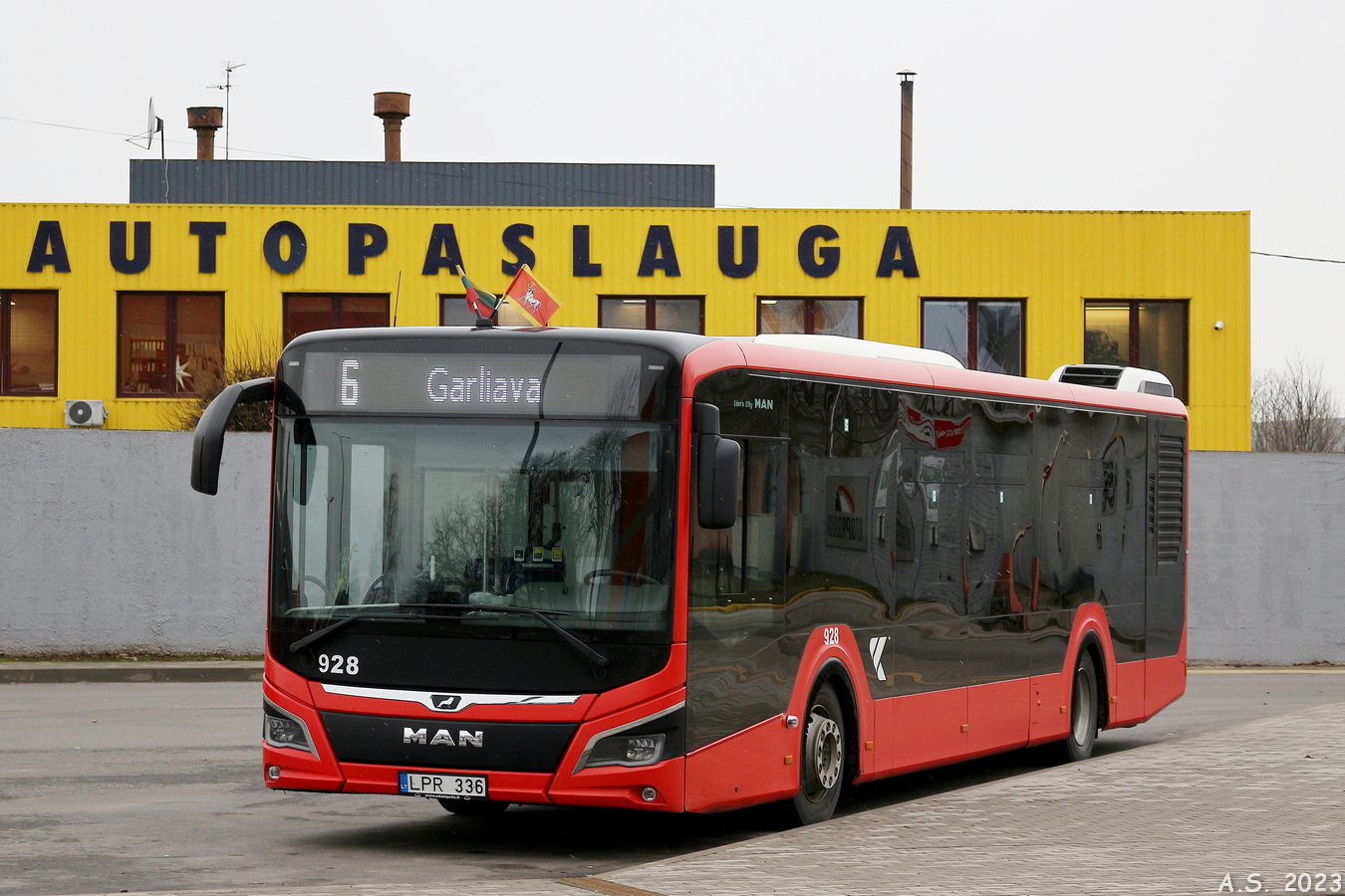 Литва, MAN 12C Lion's City 12 NL330 EfficientHybrid № 928