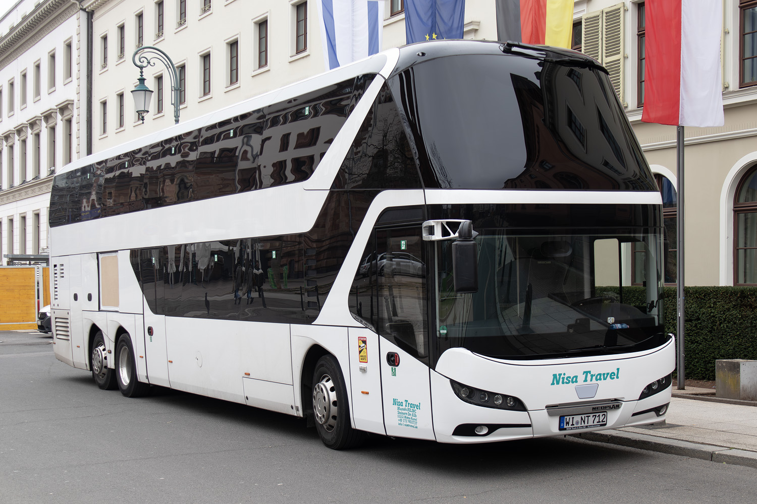Гессен, Neoplan P06 N1222/3L Skyliner L № WI-NT 712