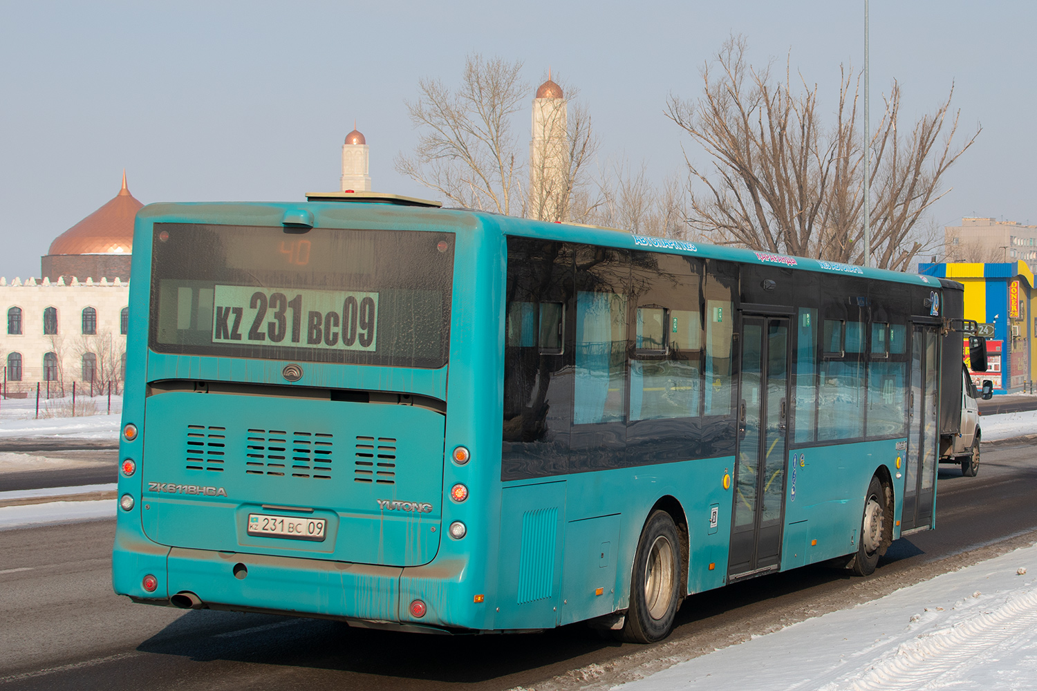 Спальный автобус алматы. Saz le60. 231 автобус маршрут. Автобус 231 маршрут остановки. Автобус 244э ирисбус в калининграде.