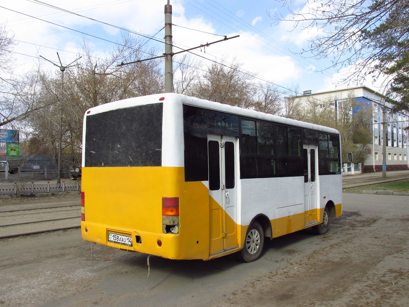 Павлодарская область, Dongfeng № 158 AAU 14