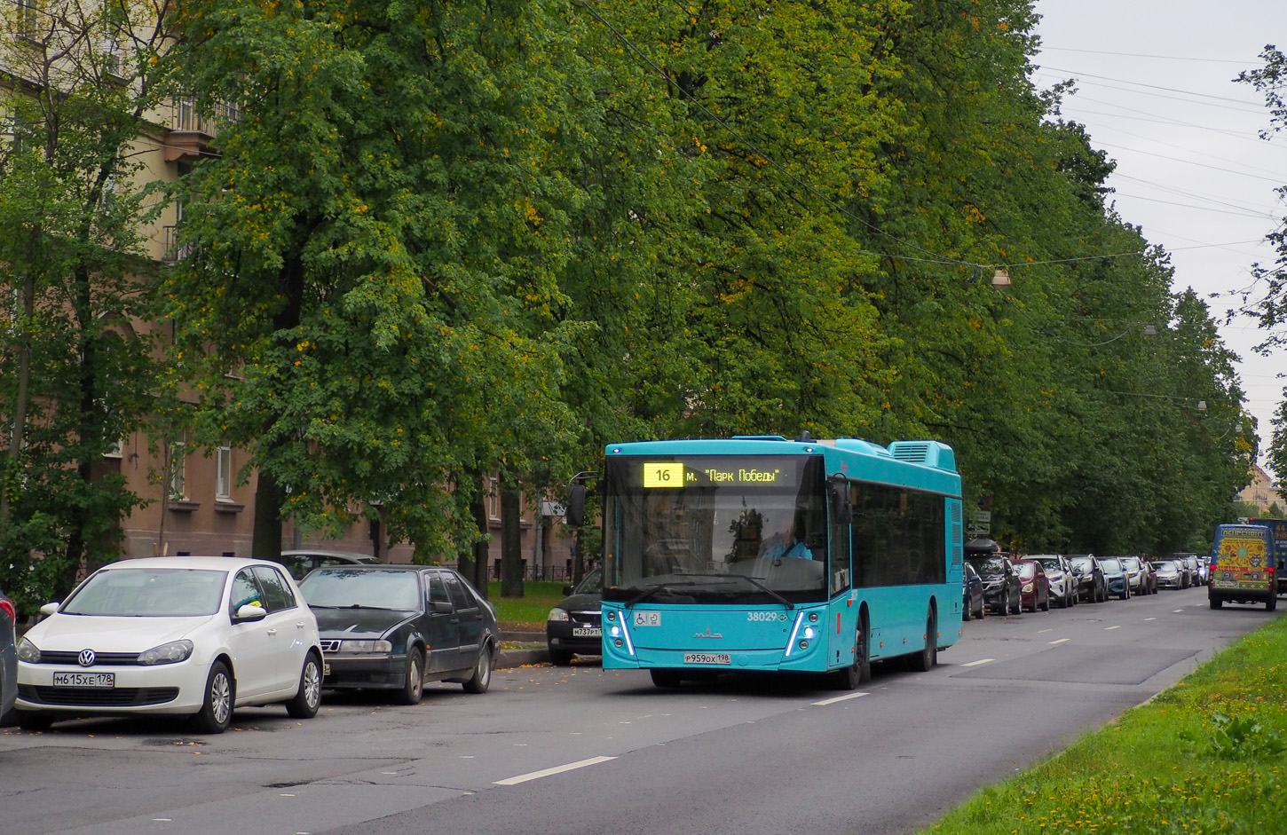 Saint Petersburg, MAZ-203.945 # 38029