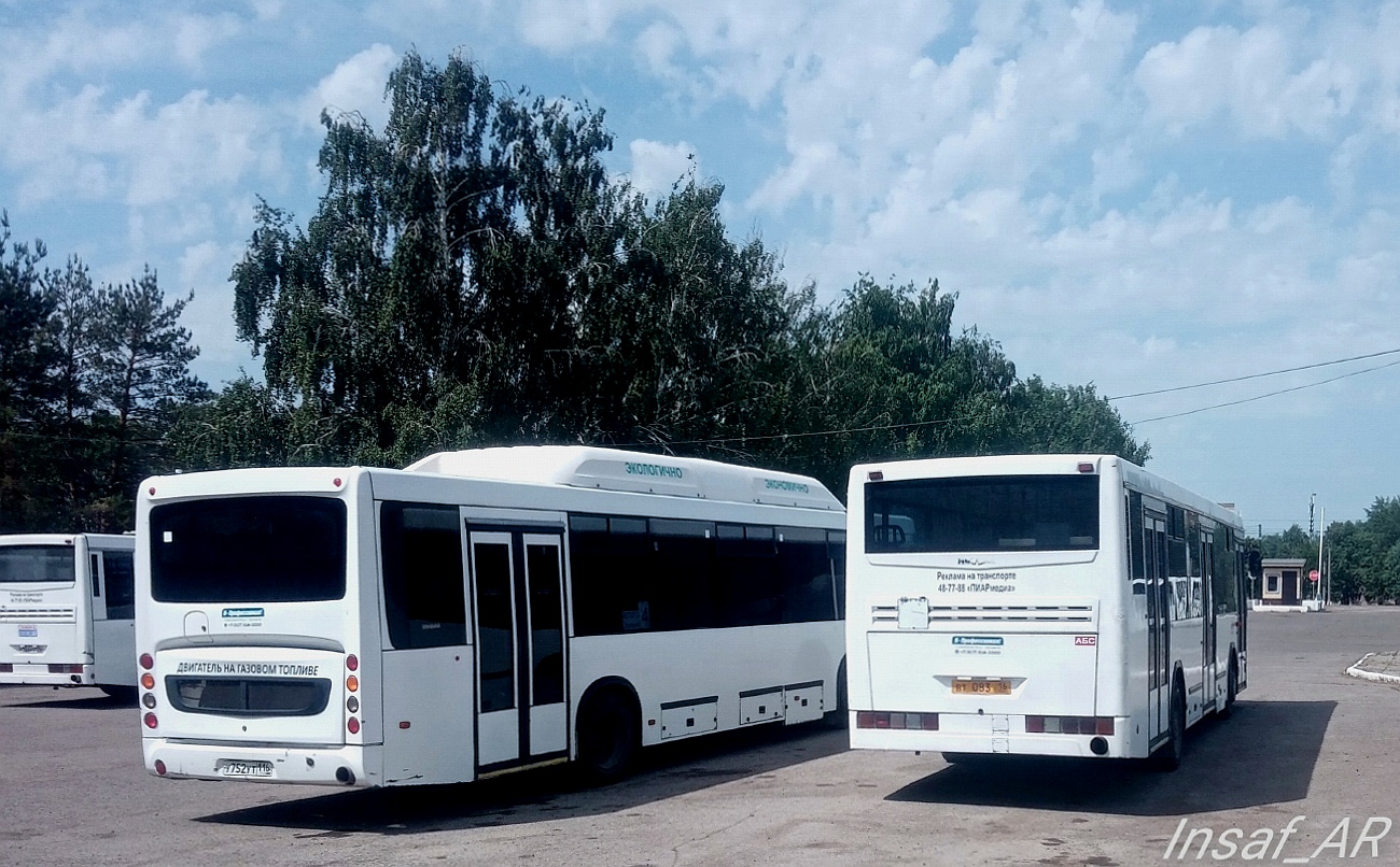 Татарстан, НефАЗ-5299-11-31 № У 752 УТ 116; Татарстан, НефАЗ-5299-10-32 № ВТ 083 16