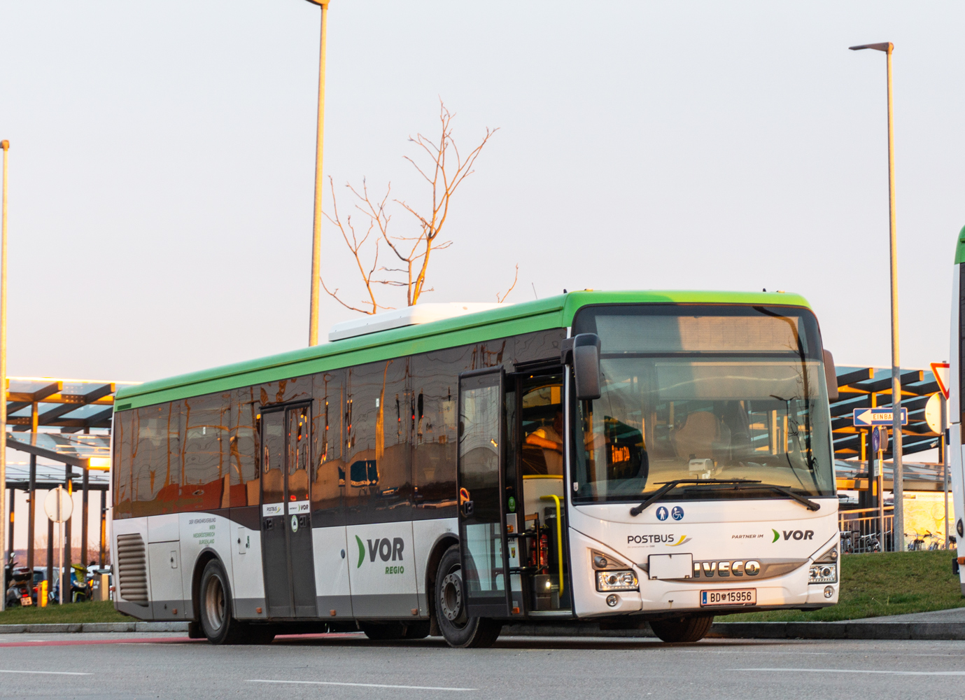 Австрия, IVECO Crossway LE LINE 12M № BD 15956