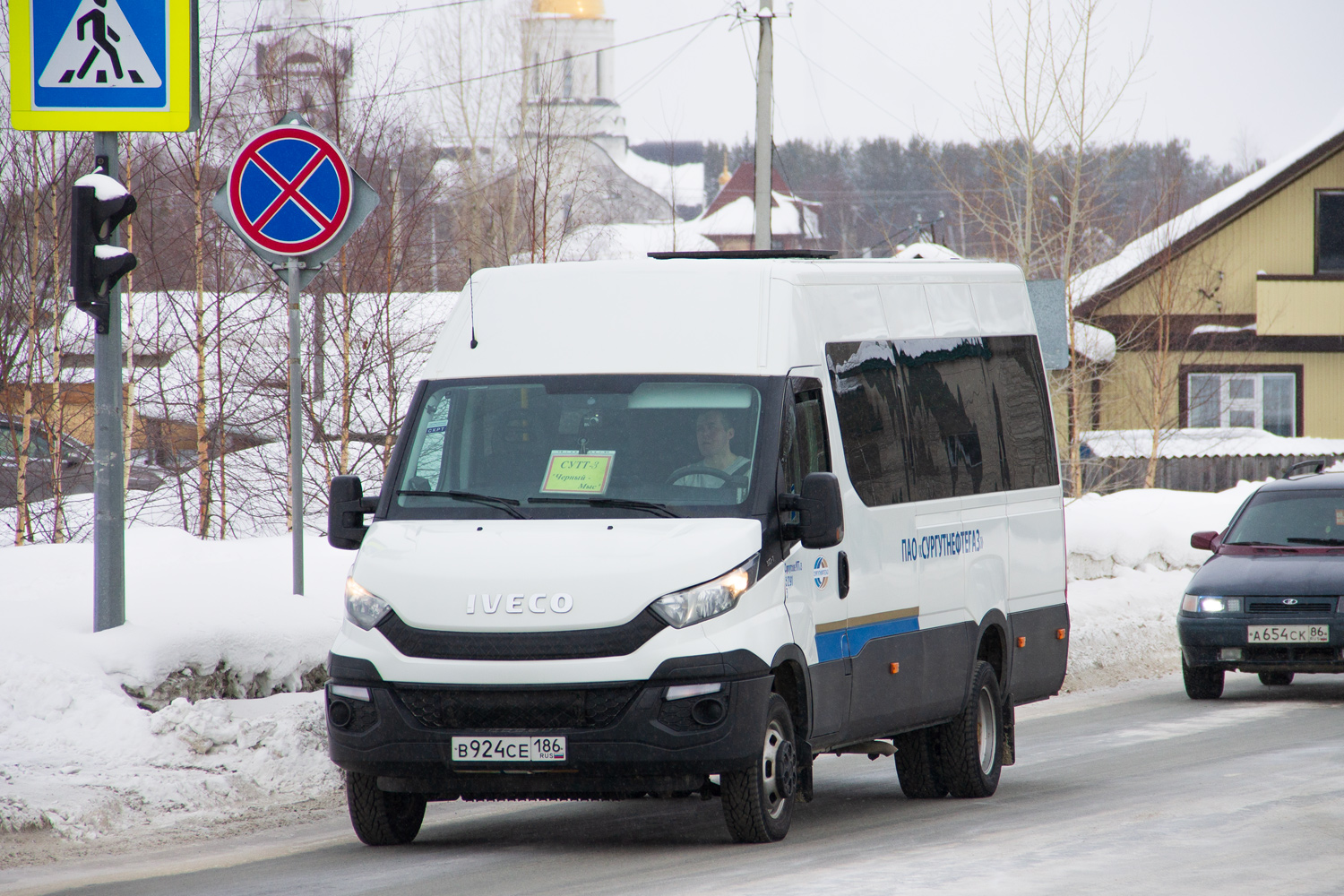 Ханты-Мансийский АО, Росвэн-3285 (IVECO Daily) № В 924 СЕ 186