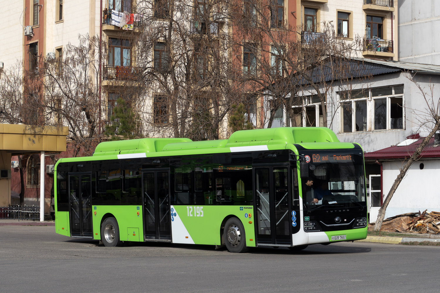 Узбекистан, Yutong ZK6126HG № 12195