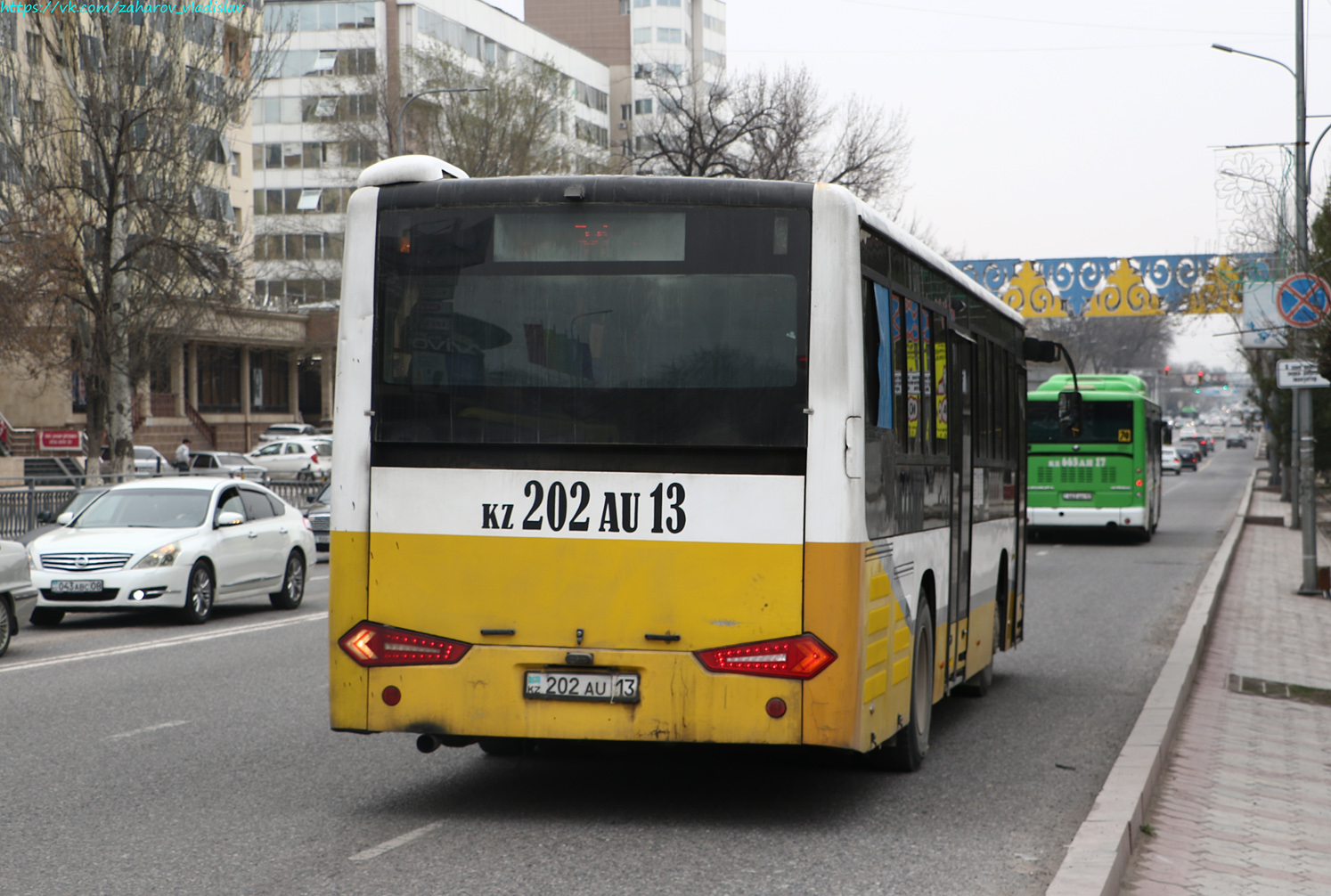 Шымкент, Heke JAC HK6105G № 202 AU 13