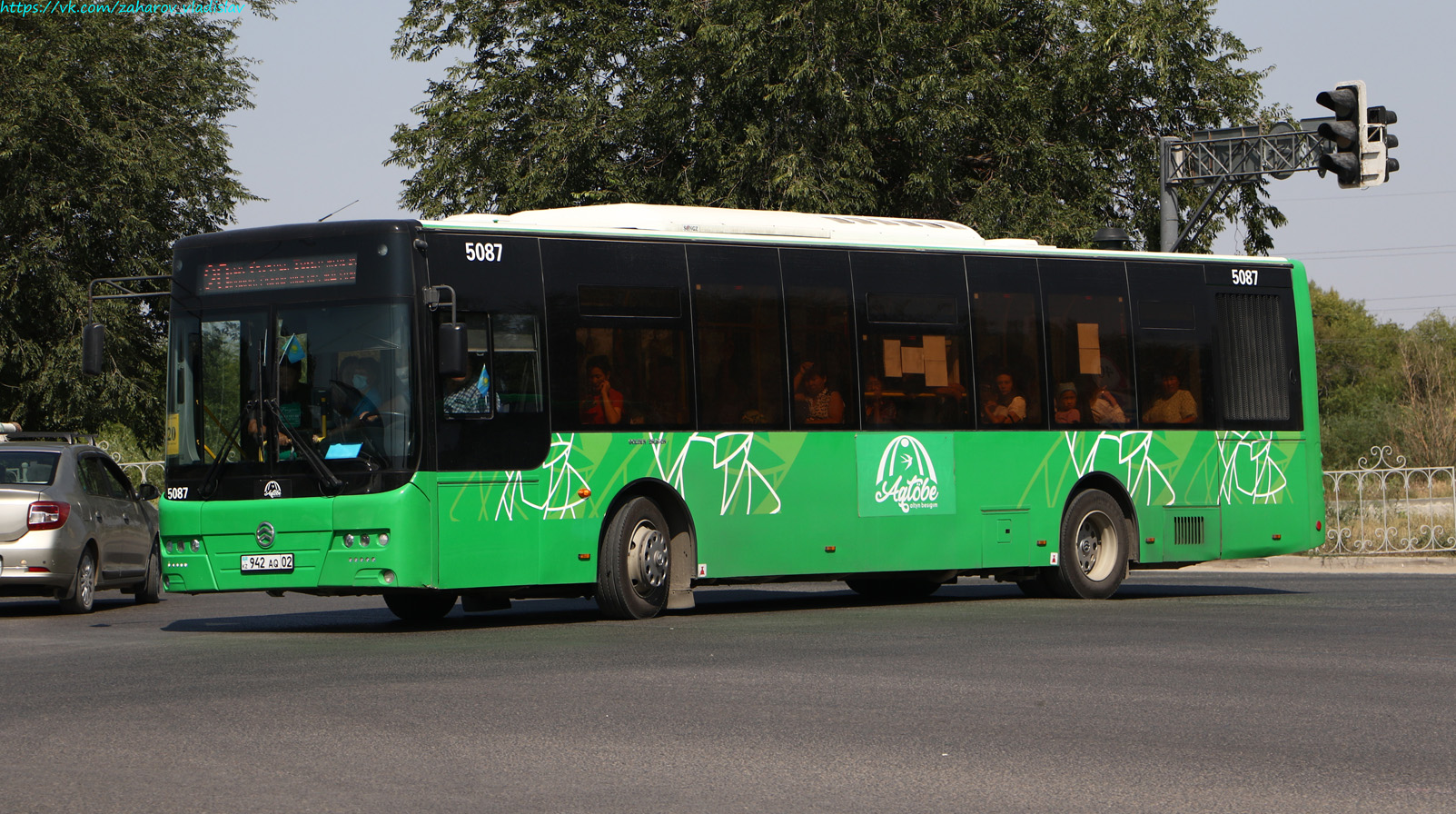 Актюбинская область, Golden Dragon XML6125CR (Hyundai Trans Auto) № 5087