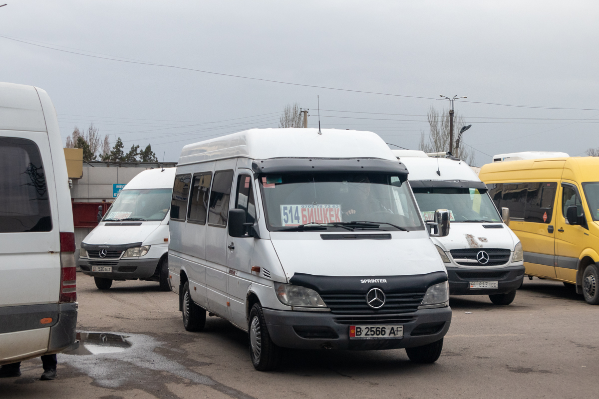 Кыргызстан, Mercedes-Benz Sprinter W903 311CDI № B 2566 AF