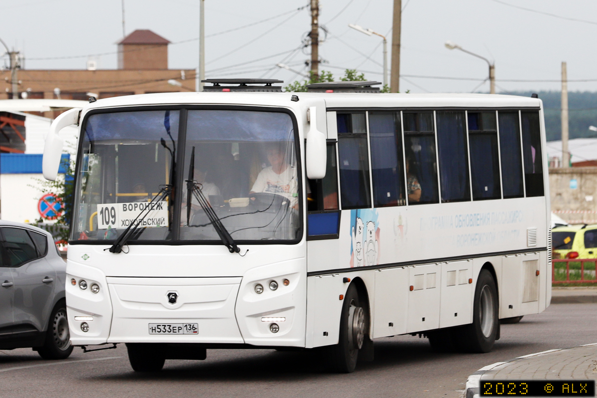 Воронежская область, КАвЗ-4238-81 № Н 533 ЕР 136