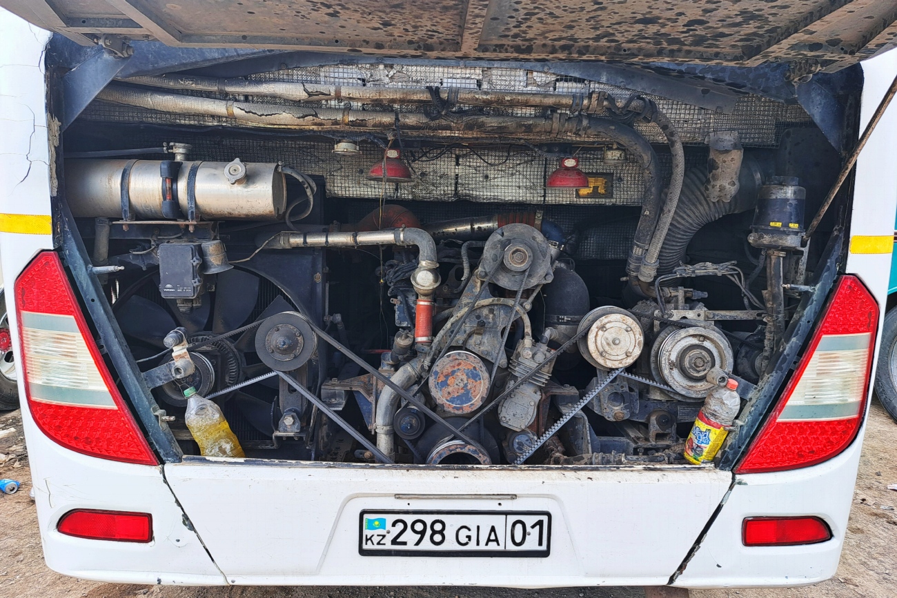 Астана, Yutong ZK6127H № 298 GIA 01