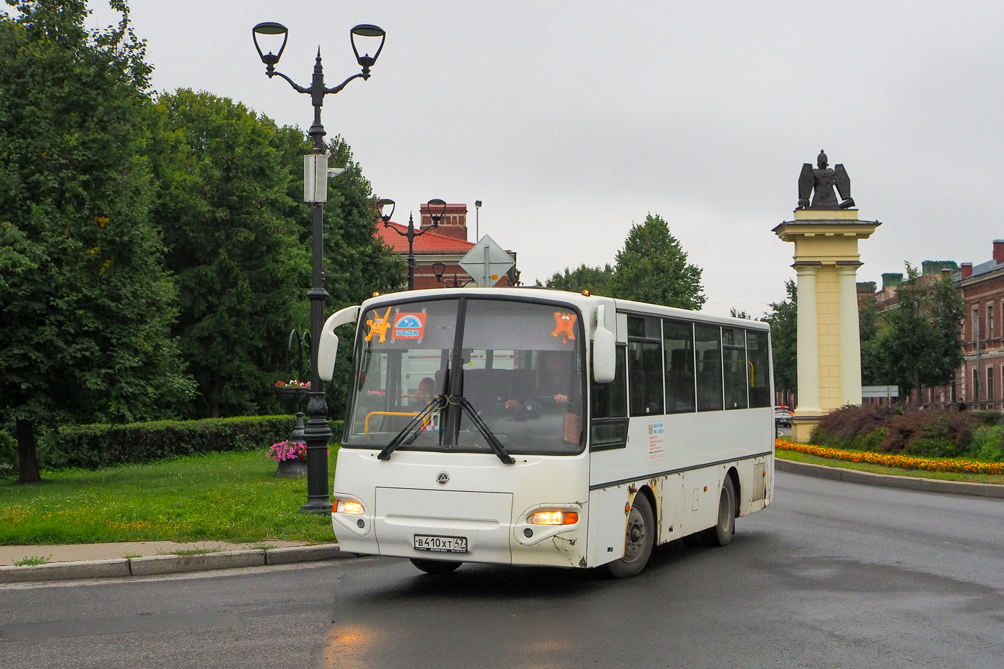 Ленинградская область, КАвЗ-4235-12 № В 410 ХТ 47