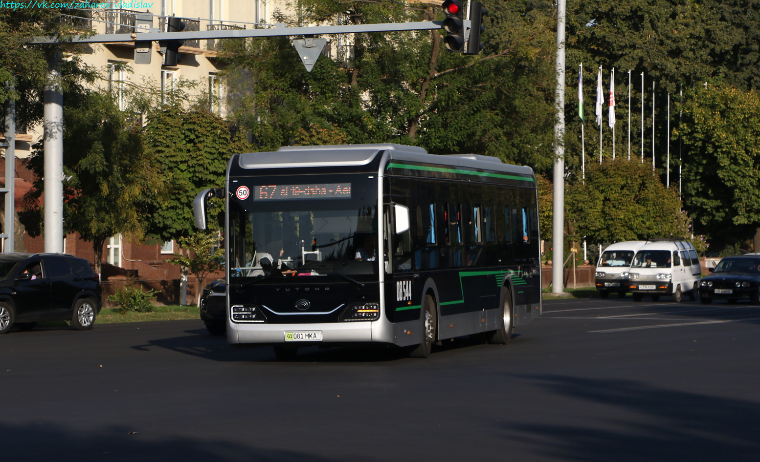 Узбекистан, Yutong ZK6126BEVG № 08544
