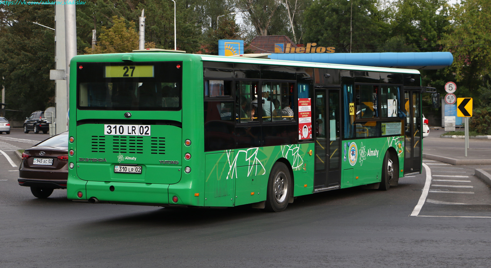 Almaty, Yutong ZK6118HGA sz.: 310 LR 02