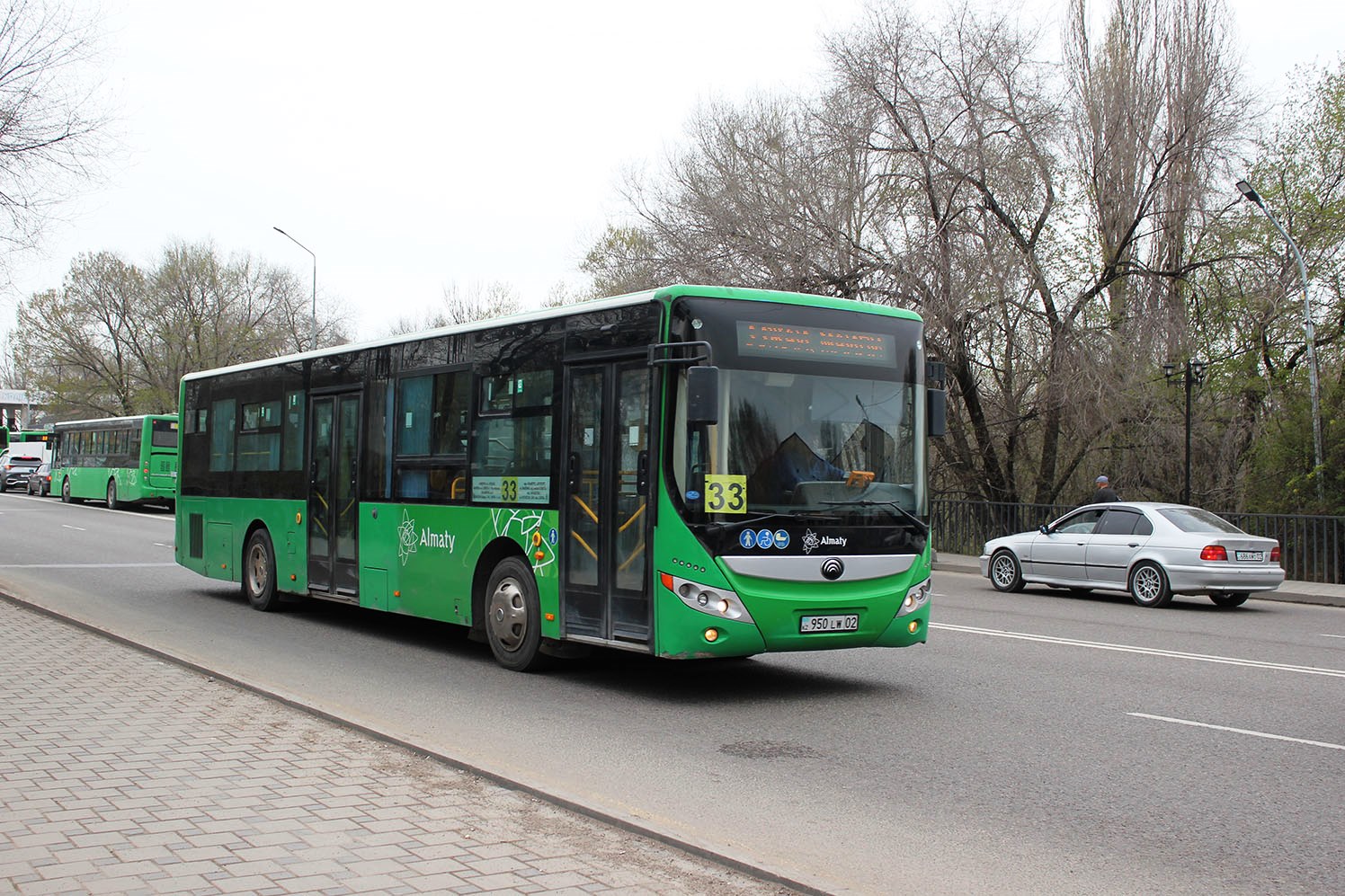 Ałmaty, Yutong ZK6118HGA (SaryarkaAvtoProm) Nr 950 LW 02