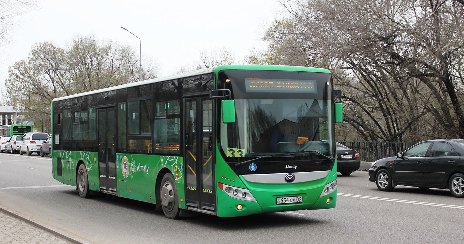 Almaty, Yutong ZK6118HGA (SaryarkaAvtoProm) # 954 LW 02