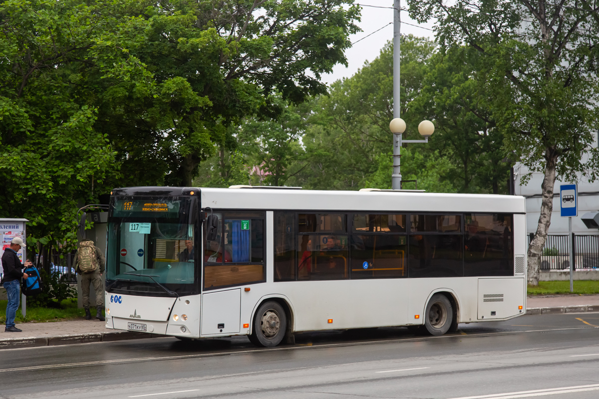 Сахалинская область, МАЗ-206.086 № Н 371 КУ 65