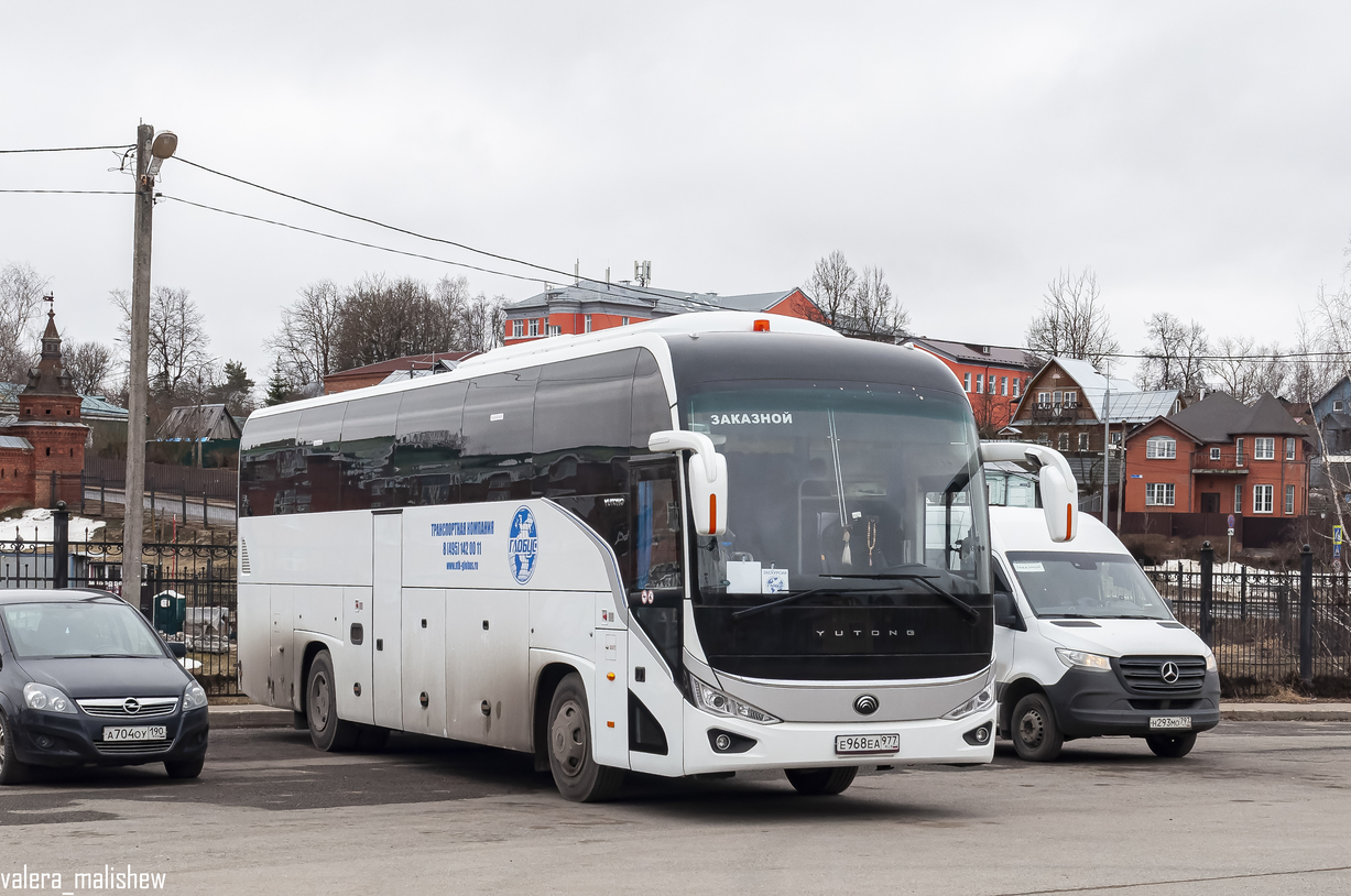 Москва, Yutong C12PRO (ZK6128H) № Е 968 ЕА 977