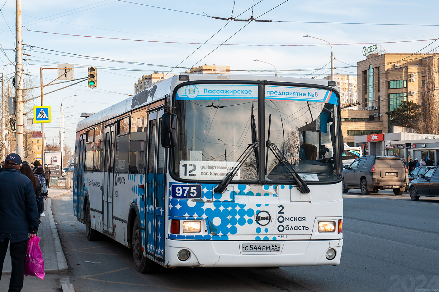 Омская область, ЛиАЗ-5256.53 № 975