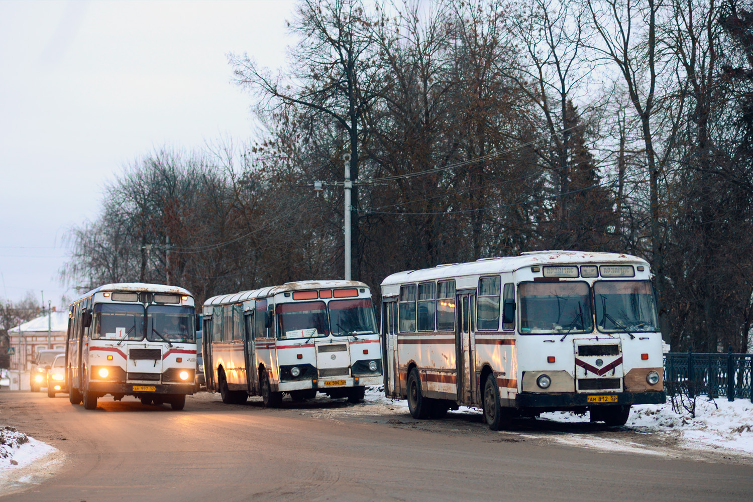 Нижегородская область, ЛиАЗ-677Г № АК 997 52; Нижегородская область, ЛиАЗ-677М (БАРЗ) № АК 504 52; Нижегородская область, ЛиАЗ-677М (БАРЗ) № АМ 812 52