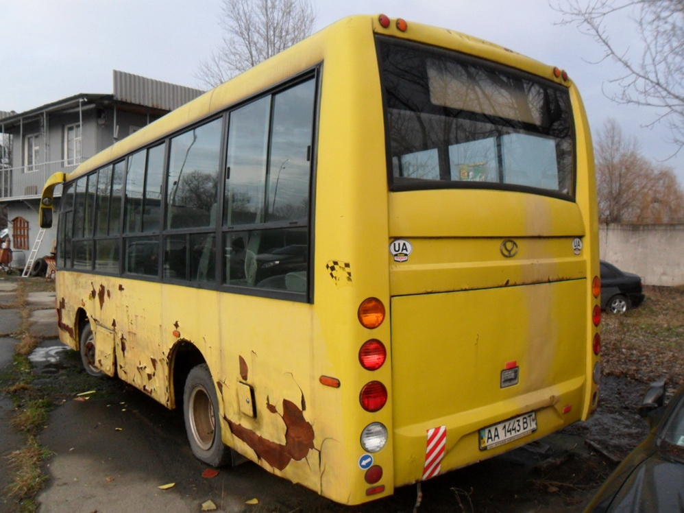 Днепропетровская область, YouYi ZGT6710D № AA 1443 BT